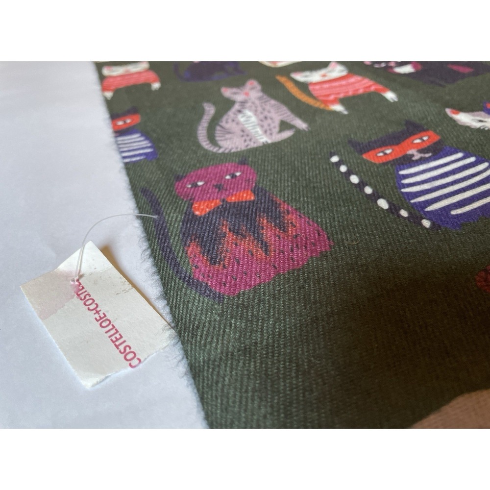 Women's Super Soft Cat Print 100% Viscose Scarf. 72" X 27.5" - Picture 6 of 10